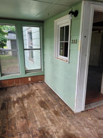 305 E Adams Street, Homer, MI 49245