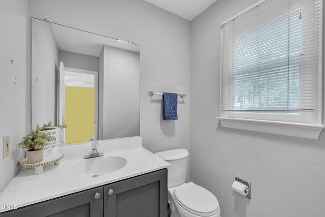 411 W Oak Avenue, Wake Forest, NC 27587