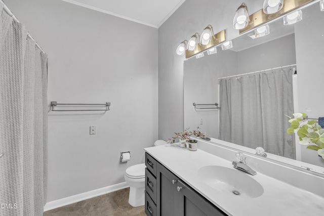 411 W Oak Avenue, Wake Forest, NC 27587