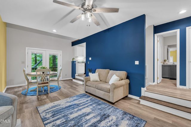 411 W Oak Avenue, Wake Forest, NC 27587