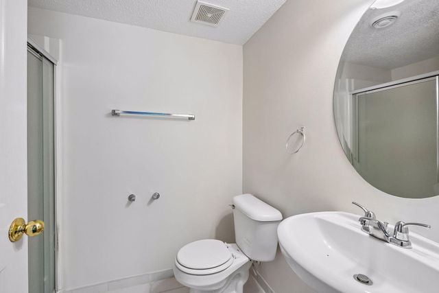 1528 Savanna Drive, Shakopee, MN 55379