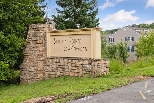 1528 Savanna Drive, Shakopee, MN 55379