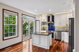 1528 Savanna Drive, Shakopee, MN 55379