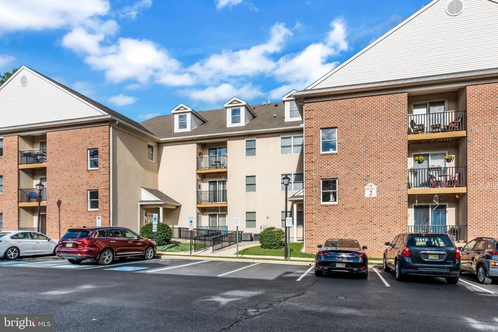 70 PARK #2-4, BORDENTOWN, NJ 08505 — photo 3