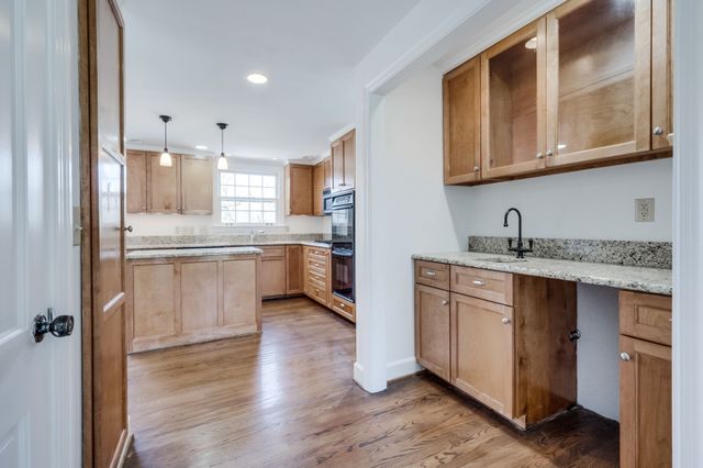 795 Greeley Dr, Nashville, TN 37205