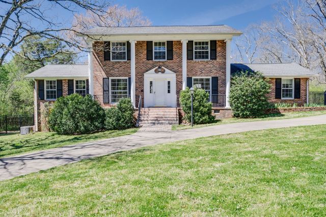 795 Greeley Dr, Nashville, TN 37205