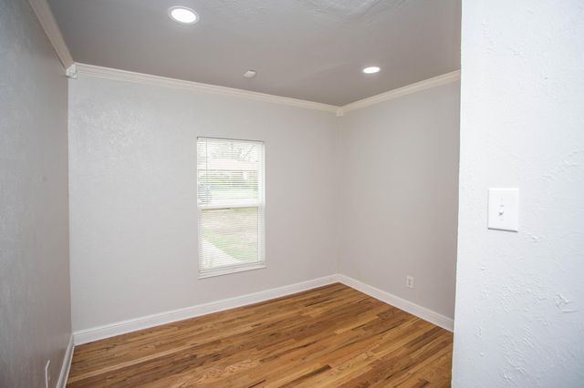 2712 30th Street, Lubbock, TX 79410