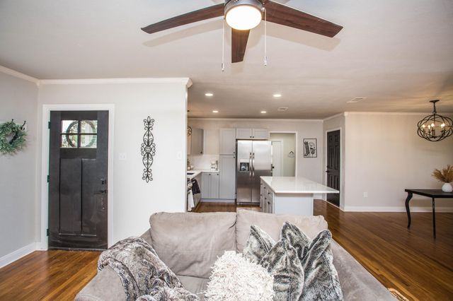 2712 30th Street, Lubbock, TX 79410