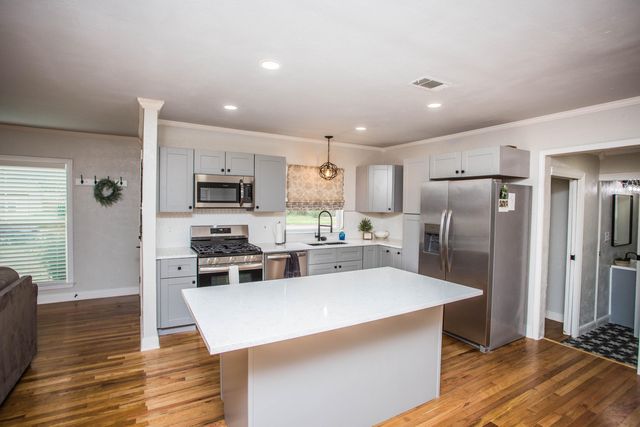 2712 30th Street, Lubbock, TX 79410