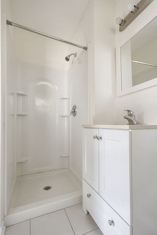 635 Love Street, Elk Grove Village, IL 60007