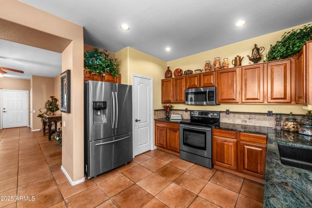 10725 E SECOND WATER Trail, Gold Canyon, AZ 85118