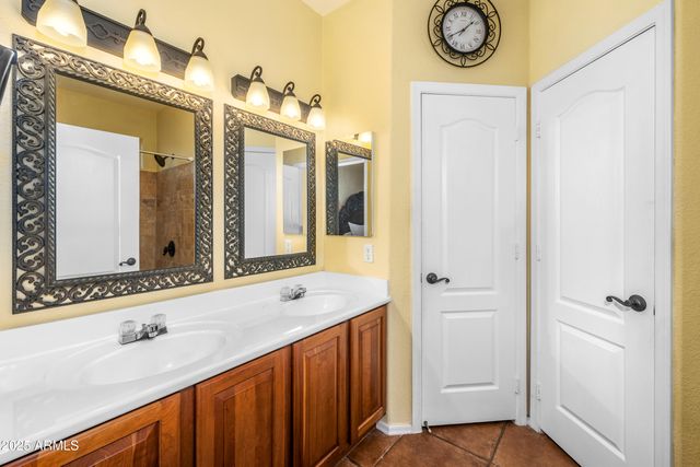 10725 E SECOND WATER Trail, Gold Canyon, AZ 85118