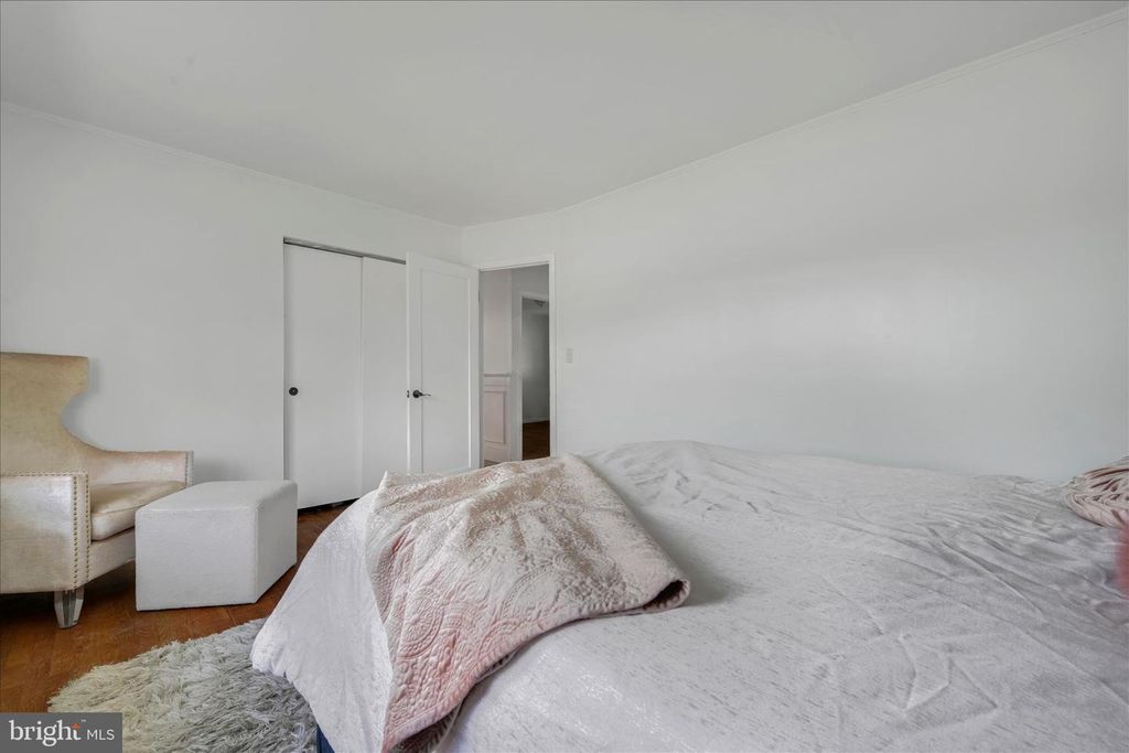 Image 23 of property listing at 95 NEW ST, Pottsville, PA 17901