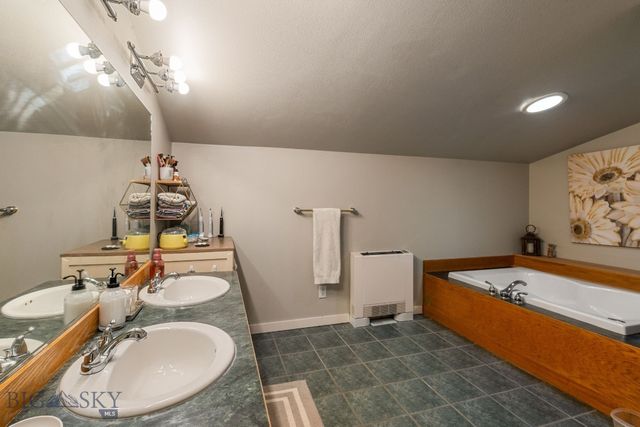 91 E Allison Avenue, Belgrade, MT 59714