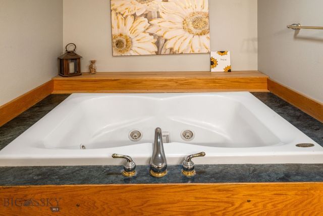 91 E Allison Avenue, Belgrade, MT 59714