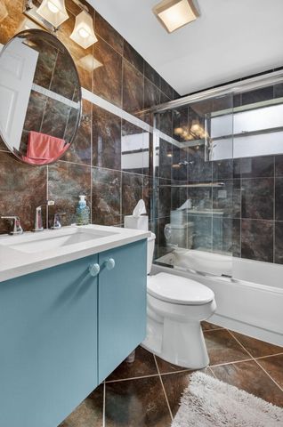 7978 Lexington Club Boulevard B, Delray Beach, FL 33446