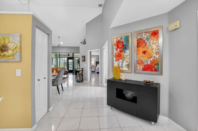 7978 Lexington Club Boulevard B, Delray Beach, FL 33446