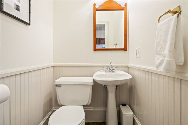 14 Greenough Place A, Newport, RI 02840