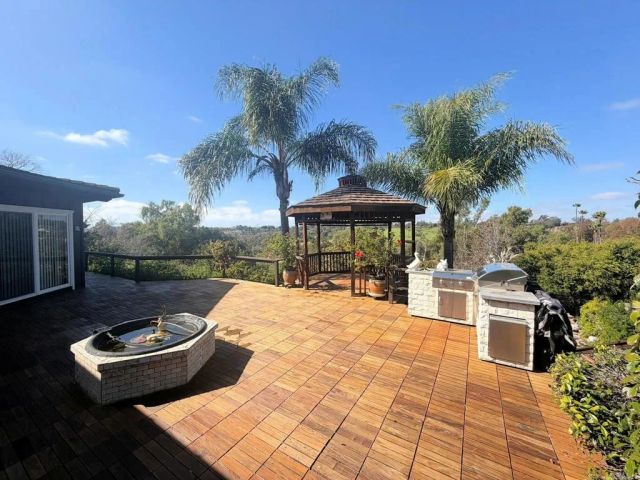 5810 Loma Verde Drive, Rancho Santa Fe, CA 92067
