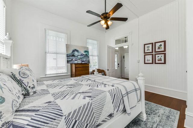 3301 Ursuline Street, Galveston, TX 77550