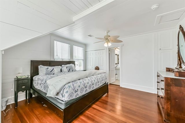 3301 Ursuline Street, Galveston, TX 77550