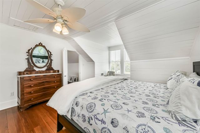 3301 Ursuline Street, Galveston, TX 77550