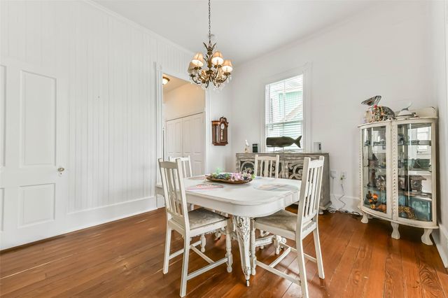 3301 Ursuline Street, Galveston, TX 77550