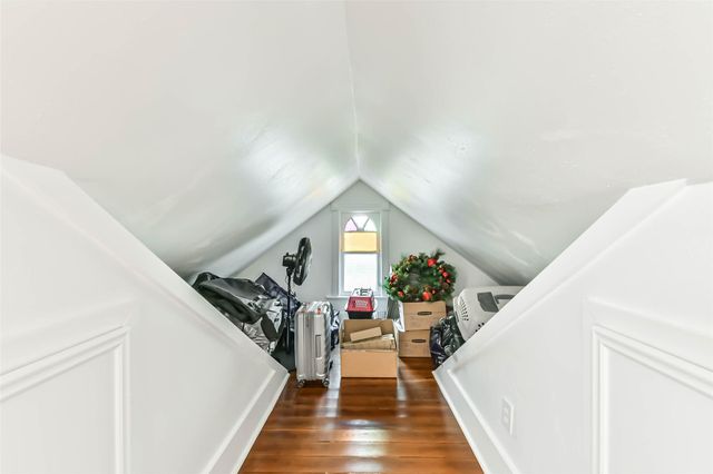 3301 Ursuline Street, Galveston, TX 77550
