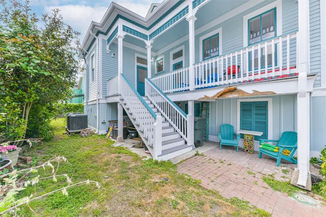 3301 Ursuline Street, Galveston, TX 77550