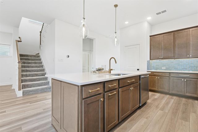 5511 Orangery Lane, Manvel, TX 77578