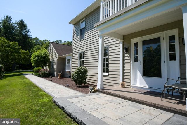 1881 TOWNSHIP LINE RD, Telford, PA 18969
