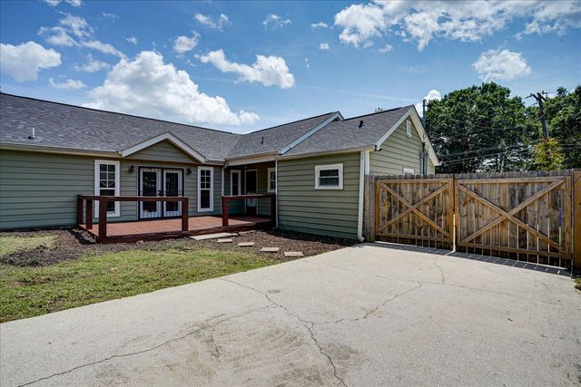 4303 Kemp Drive, Chattanooga, TN 37411