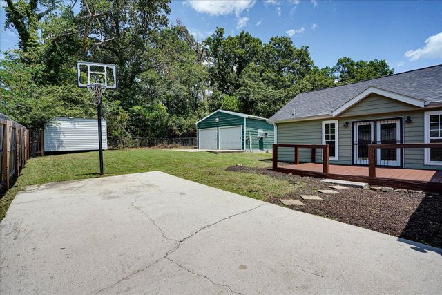 4303 Kemp Drive, Chattanooga, TN 37411