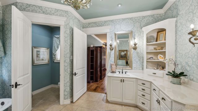 19715 E Clear Brook Road, Owasso, OK 74055