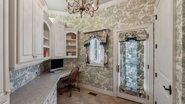 19715 E Clear Brook Road, Owasso, OK 74055