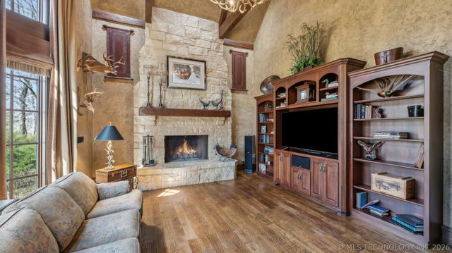 19715 E Clear Brook Road, Owasso, OK 74055