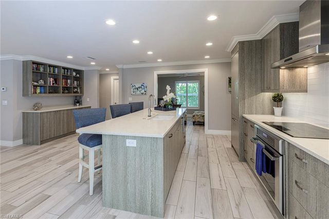 3720 Parkview WAY, Naples, FL 34103