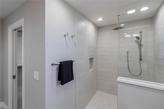 3720 Parkview WAY, Naples, FL 34103