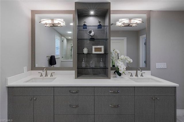 3720 Parkview WAY, Naples, FL 34103