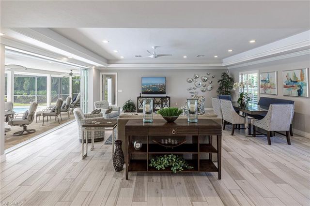 3720 Parkview WAY, Naples, FL 34103