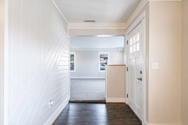 563 Rock - 152 Maple Street, Ashland, OR 97520