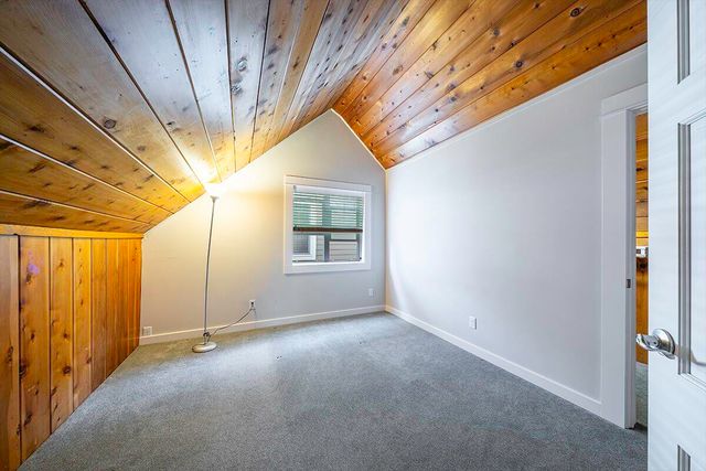 563 Rock - 152 Maple Street, Ashland, OR 97520