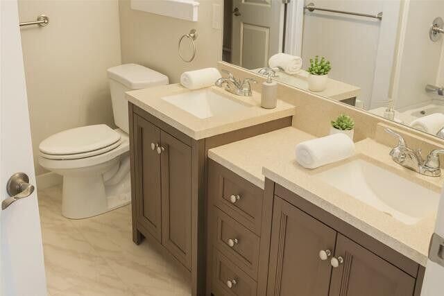 563 Rock - 152 Maple Street, Ashland, OR 97520