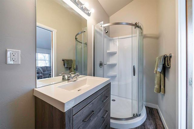 563 Rock - 152 Maple Street, Ashland, OR 97520