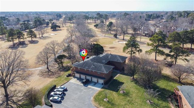 1213 Foursome LN, Virginia Beach, VA 23455