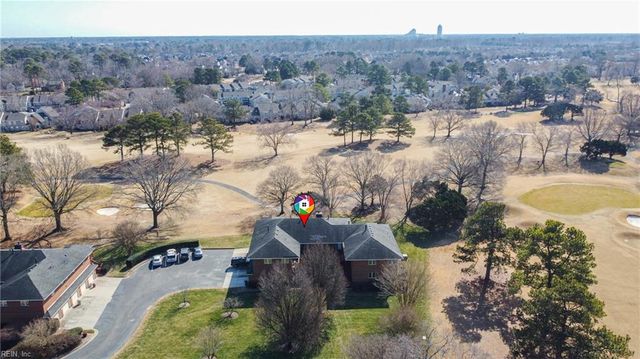 1213 Foursome LN, Virginia Beach, VA 23455