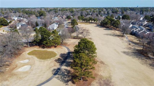 1213 Foursome LN, Virginia Beach, VA 23455