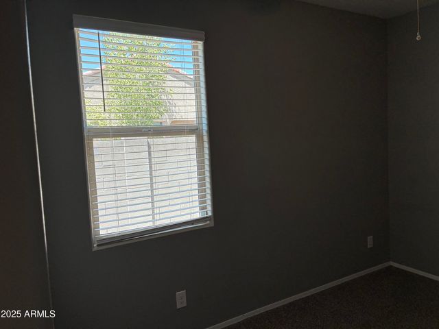 25698 W DESERT Drive, Buckeye, AZ 85326