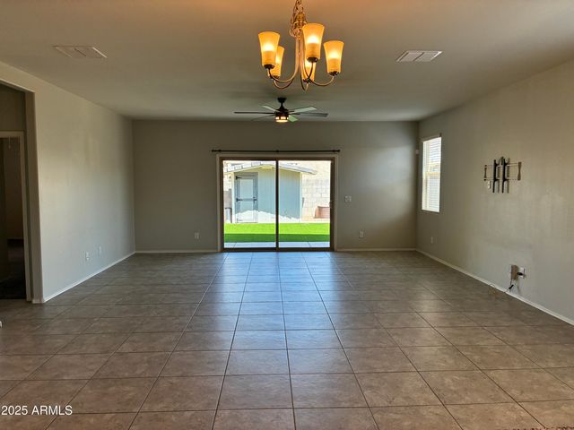 25698 W DESERT Drive, Buckeye, AZ 85326