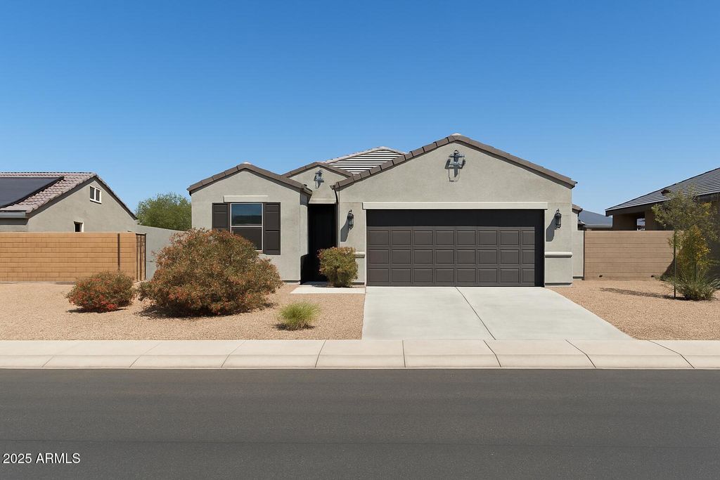 25698 W DESERT Drive, Buckeye, AZ 85326